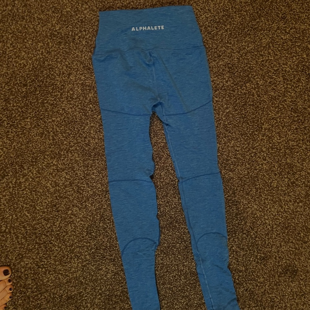 Light blue Alphalete seamless leggings